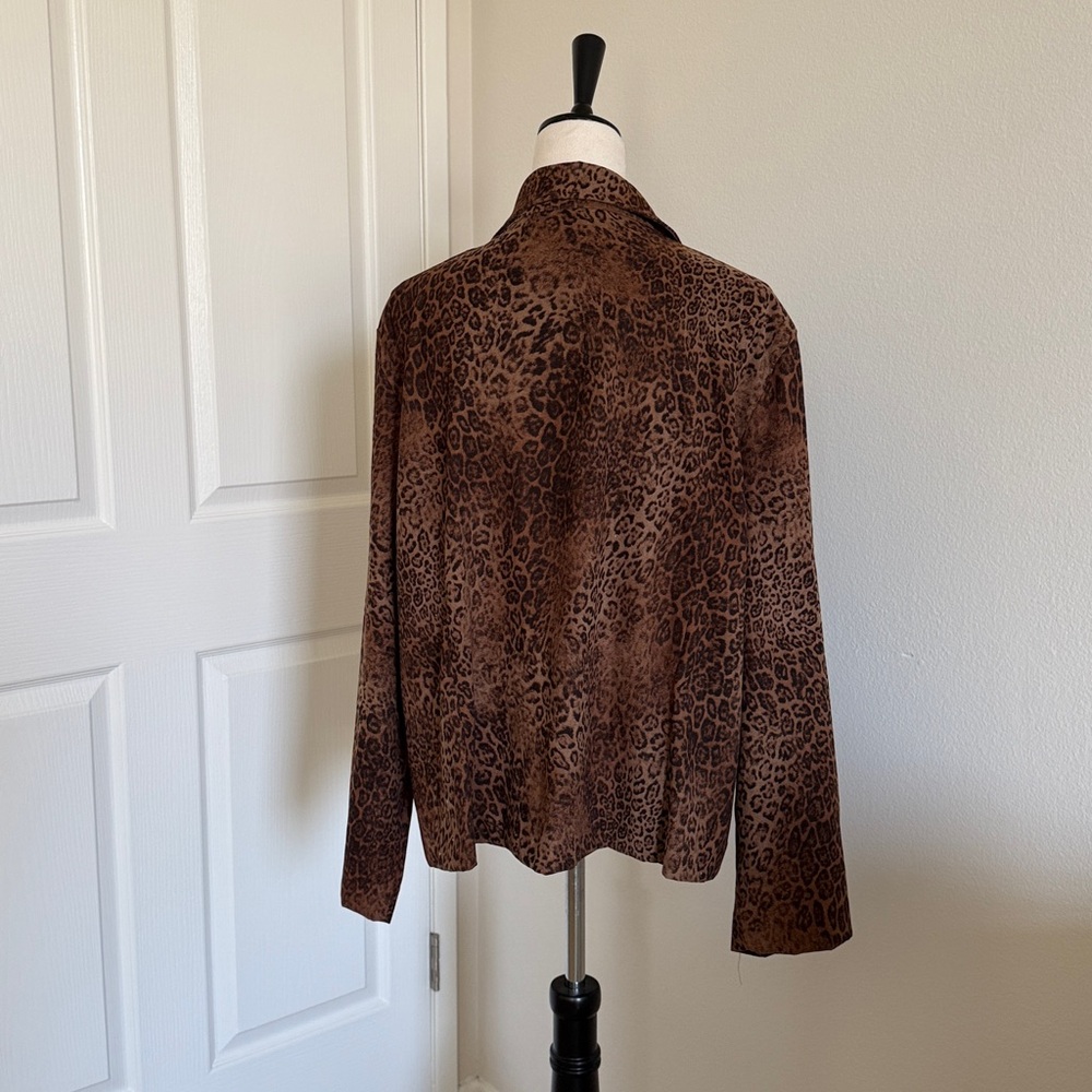 Briggs Leopard Print Jacket - Picture 6 of 6